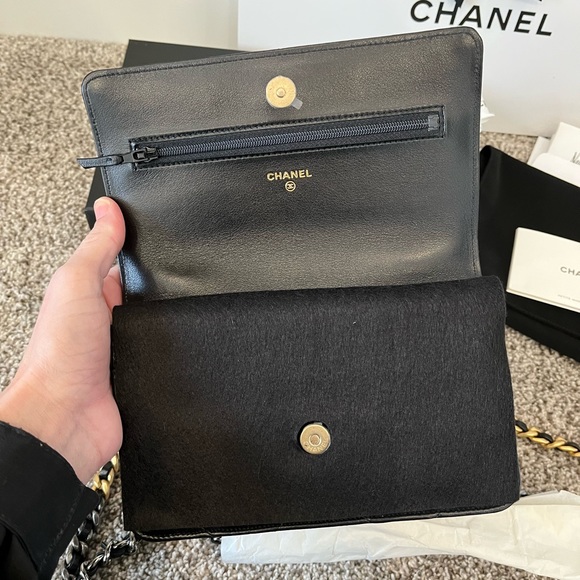 ❌SOLD❌ ❤️Host Pick!🥳 CHANEL 22P Black Lambskin 19 WOC bag - NEW with RECEIPT - Picture 10 of 17